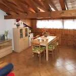 Casa *