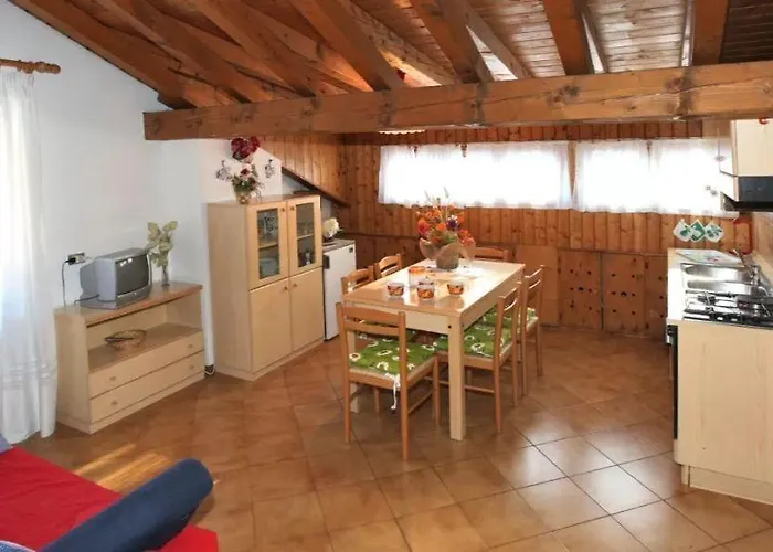 Casa *